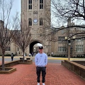 Meet your Posher, Kim